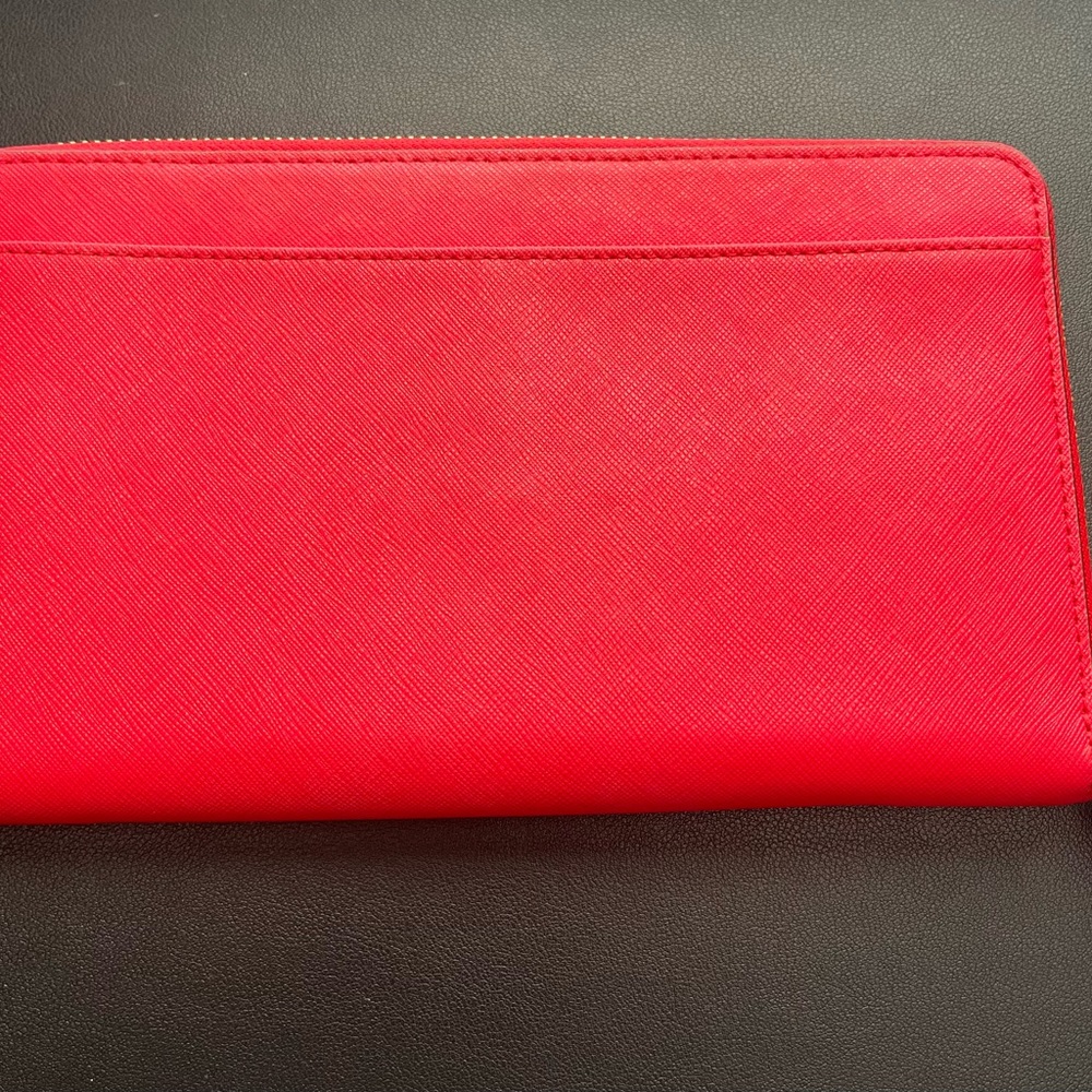 Kate Spade Large Madison Continental Red Zip-Around Wallet - NWOT - Picture 2 of 9